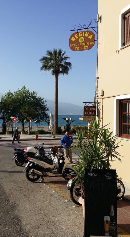 Regina Hotel Nafpaktos Esterno foto